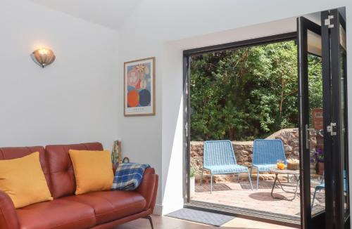 Lympstone House | Jams