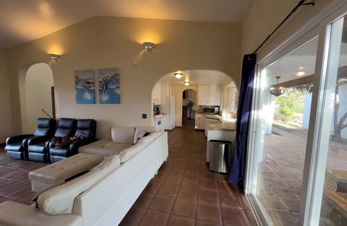 Jamul Villa | Jamul's Jewel: 10ACRES,Hilltop,Heated*Salt Pool,Spa*,City & Mtn.Views,B-Ball Court*,Grill,Horseshoes