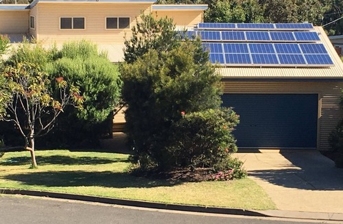 Jan Juc House | Jan Juc Beach Break - Walk to Beach, Pet Friendly