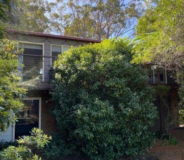 Erowal Bay House | Jan's Retreat by Experience Jervis Bay