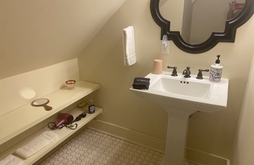 Mena Bed & Breakfast | Janssen Park Place