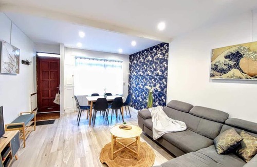 Croix House | Japandi 4 chambres, Wifi, proche parc Barbieux