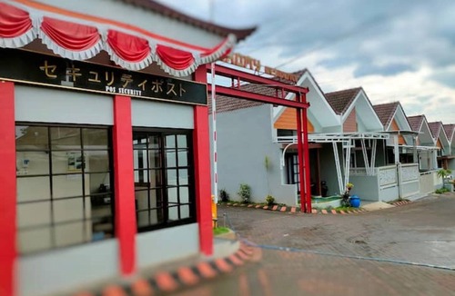 Dinoyo House | Japanese Villa Naomy Residencenn