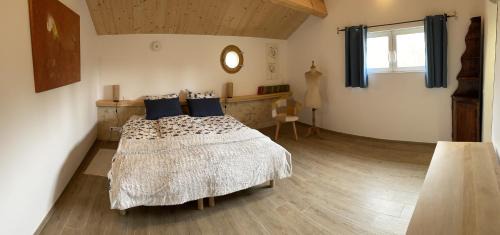 Saint-Michel-de-Montaigne House | Jardin d'Essais (Gîte)