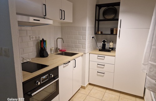 Villefranche-sur-Saone Apartment | Jardin D'alexis Sarah