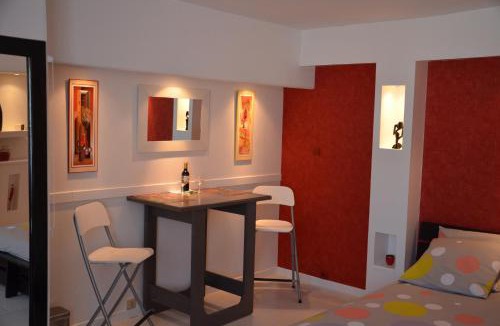 Blasimon Bed & Breakfast | Jardin de Marceau