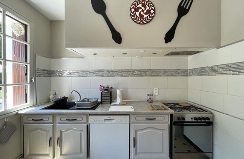 Sus House | JARDIN FLEURI - SUS - Gîte