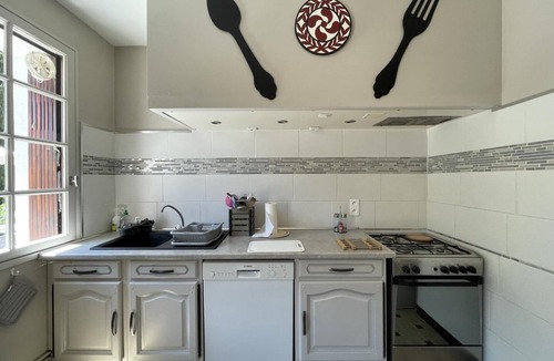 Sus House | JARDIN FLEURI - SUS - Gîte