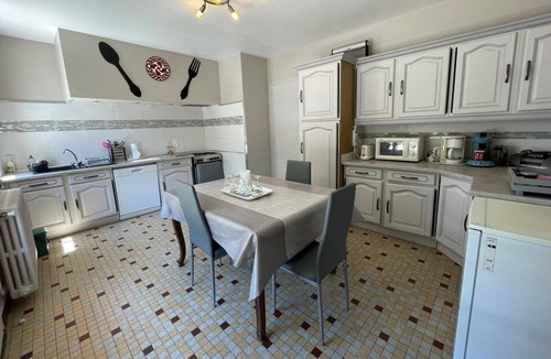 Sus House | JARDIN FLEURI - SUS - Gîte