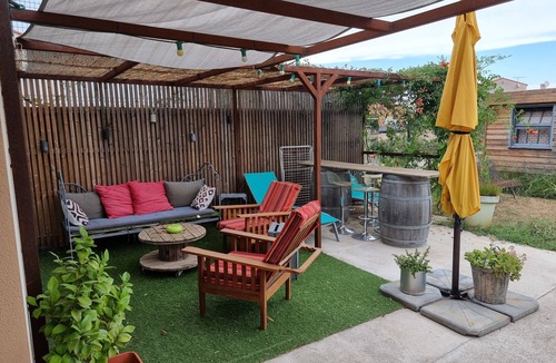 Ceret Apartment | Jardin Parking Calme Centre Ville à 10 min Voie Verte