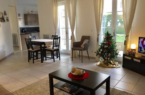 Serris Apartment | Jardin&Terrasse Disneyland Paris