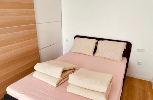Bourg-la-Reine Villa | Jardin Vert - Maison Familiale Paris Sud