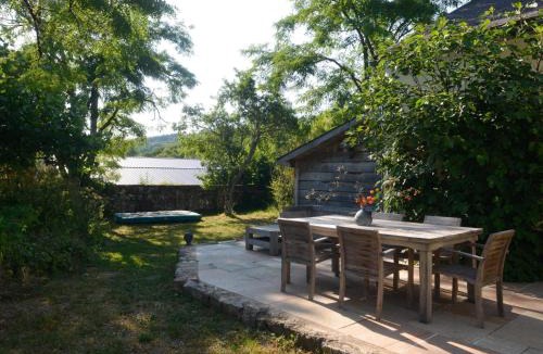 Cussy-en-Morvan House | Jardins Fleuries