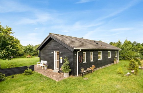 Skjern House | "Jarmunrek" - 400m to the fjord by Interhome