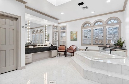 Ramona Bed & Breakfast | Jarrett Farm -Presidential Suite