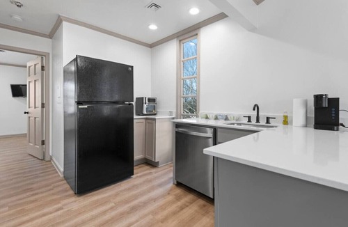 Ramona House | Jarrett Farm Resort - Suite 1