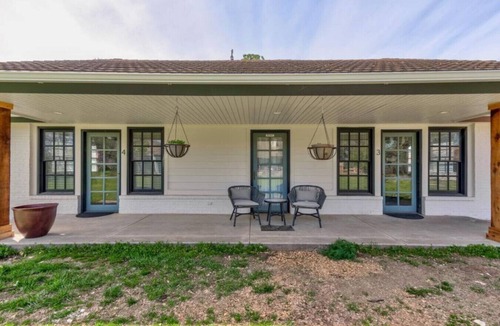 Ramona Cabin | Jarrett Farm Resort - Suite 3