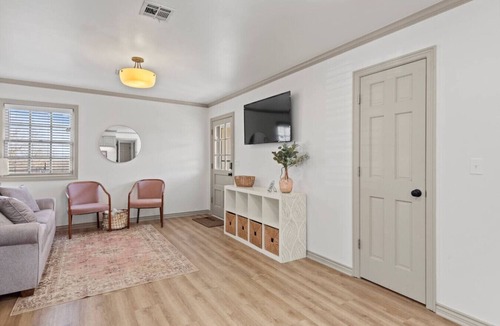 Ramona Cabin | Jarrett Farm Resort - Suite 11