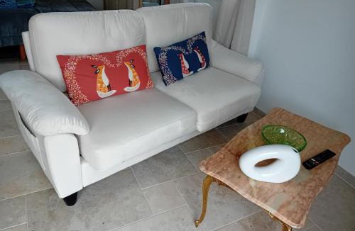 Baignes-Sainte-Radegonde Apartment | jasmin