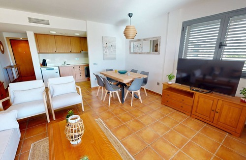 El Perello Ski Chalet | JASMIN LES OLIVERES