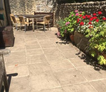 Nunney House | Jasmine Cottage