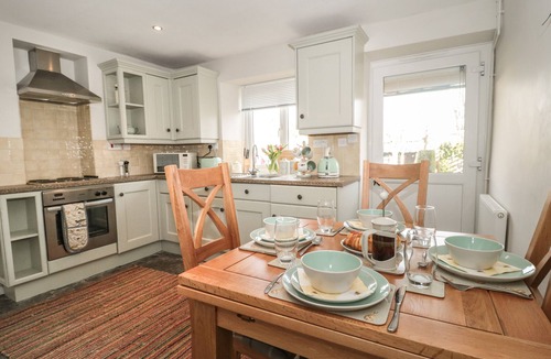 Kilmington Cottage | JASMINE COTTAGE, pet friendly, with open fire in Kilmington, Devon
