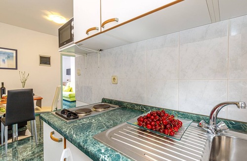 Liganj Apartment | Jasminka/One-Bedroom Apartment No.2 with Sea View