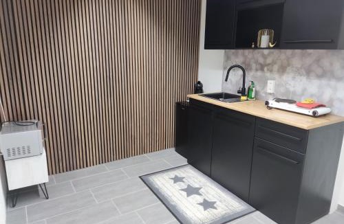 Einigen Apartment | Jasmins Airbnb