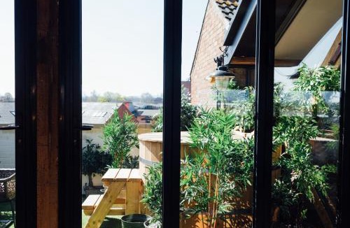 Loughborough Apartment | Jason Works