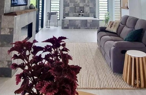 Glastonbury Bed & Breakfast | Jasper Ridge Cottage