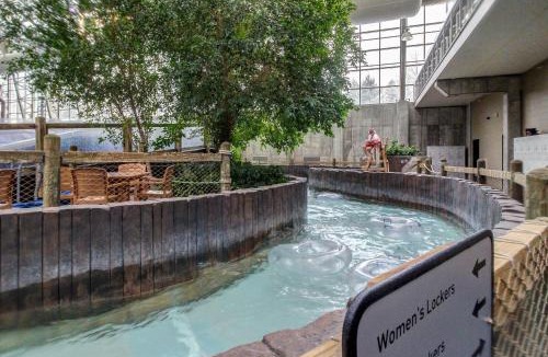 Montgomery Center House | Jay Peak Getaway on Trout River