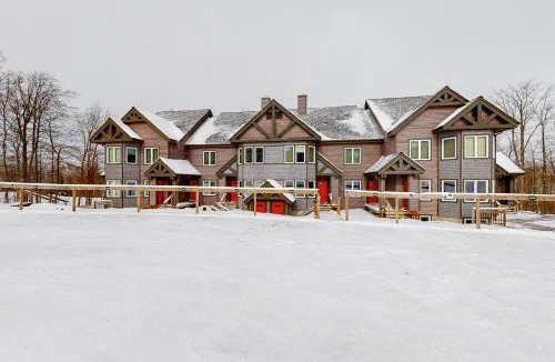 North Troy Apartment | Jay Peak Village Home 367B