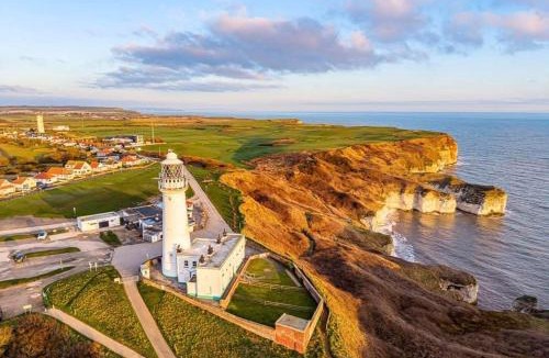 Buckton House | Jay Valley 17 Thornwick Bay