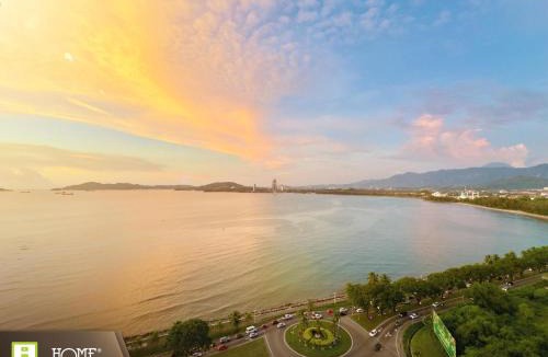 Likas Apartment | JaydenART Home at Bay Suites