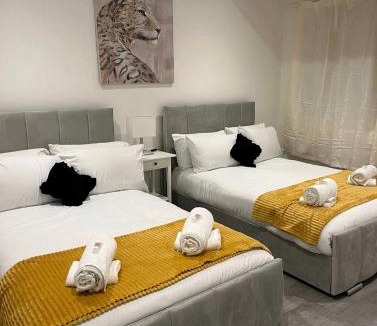 Broad Green Apartment | JB Stays Therapia