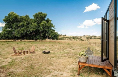 Gobur House | JBJK Homestead by Tiny Away