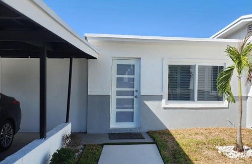 Wilton Manors House | JBMANORS