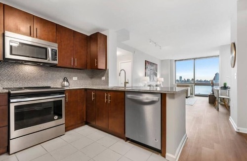 Hudson Exchange Apartment | JC Hudson Riverfront 2 V BR | Jersey City