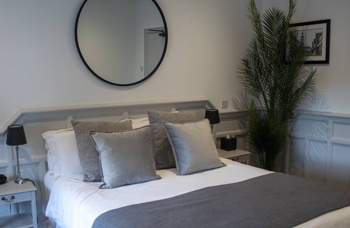 Harleston Hotel | JD Young Hotel