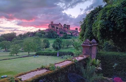 Prudhomat Bed & Breakfast | Jean Moulierat