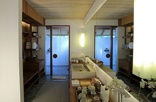 Mangsit Hotel | Jeeva Santai Villas