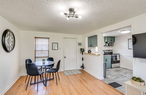 Jefferson City House | Jefferson City Bungalow: Hot Tub & Patio!