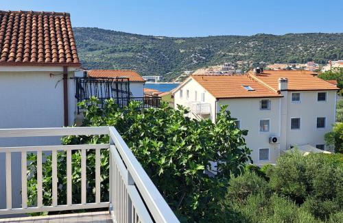 Marina Apartment | Jelaska Apartment