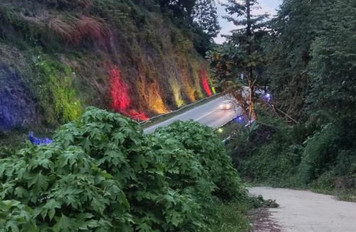 Jeli House | Jeli Heights Hill Home 3