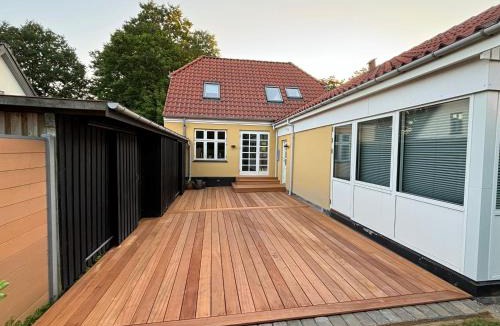 Jelling House | Jelling