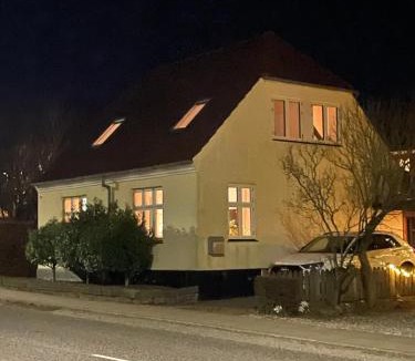 Jelling House | Jelling