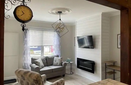 Downtown St. John's Apartment | "Jellybean row" Main Floor 1 Bedroom Apt- Downtown