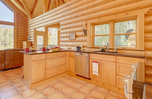 Jemez Springs Cabin | Jemez Springs Sanctuary: Mountain Views, Secluded