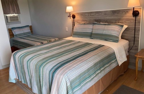 Jemseg Hotel | Jemseg Lakeview Motel