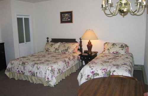 Stanfordville Bed & Breakfast | Jenny's Country Manor